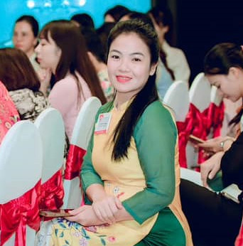 Chị PHƯƠNG VŨ