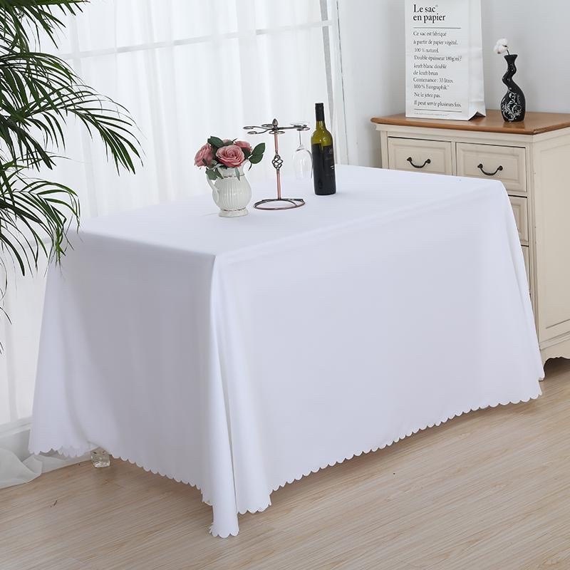 Khăn trải bàn trắng (1.5m x2m)